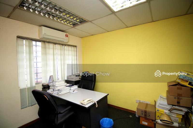 2-storey Terraced House for Sale in Kelana Jaya (Petaling Jaya) - Cooper Chow - PropertyGuru.com.my