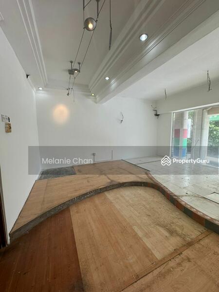 For Sale - Shop at Desa Aman Puri