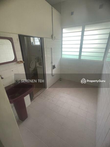Rumah Berkembar untuk Dijual di Island Glades (Jelutong) - SERENEN TEH - PropertyGuru.com.my