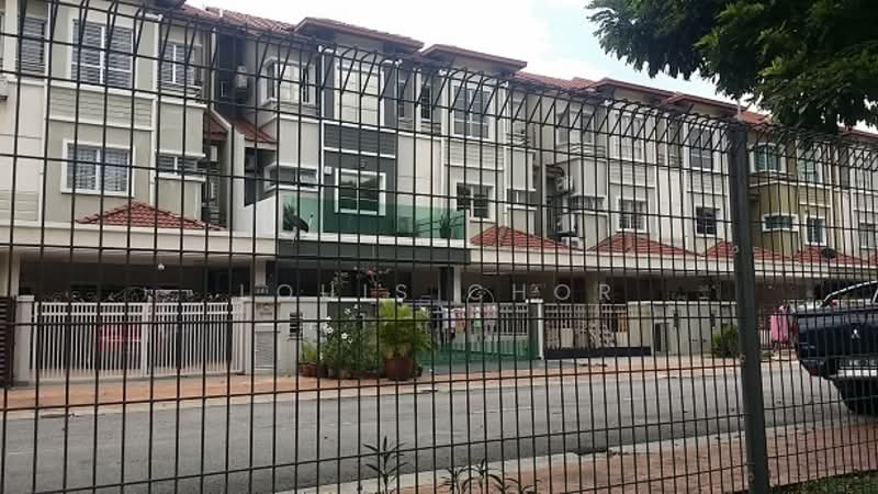 Rumah Teres 3 Tingkat untuk Disewa di Seksyen 25 (Shah Alam) - Louis Chor - Exterior - PropertyGuru.com.my
