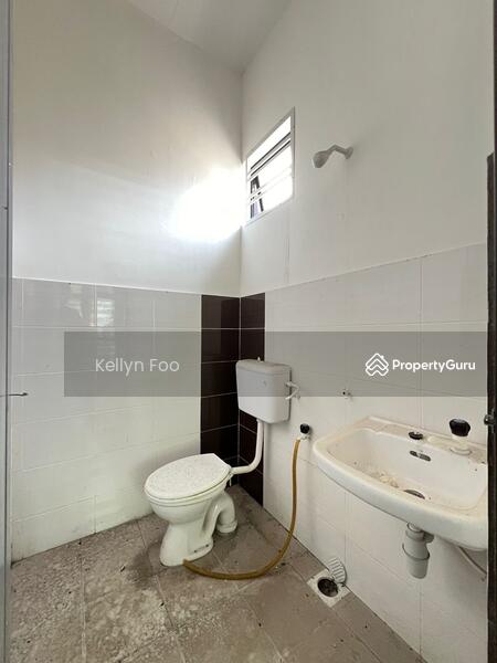 For Sale - 1 Storey Endlot with EXTRA LAND at Taman Tangga Batu Damai