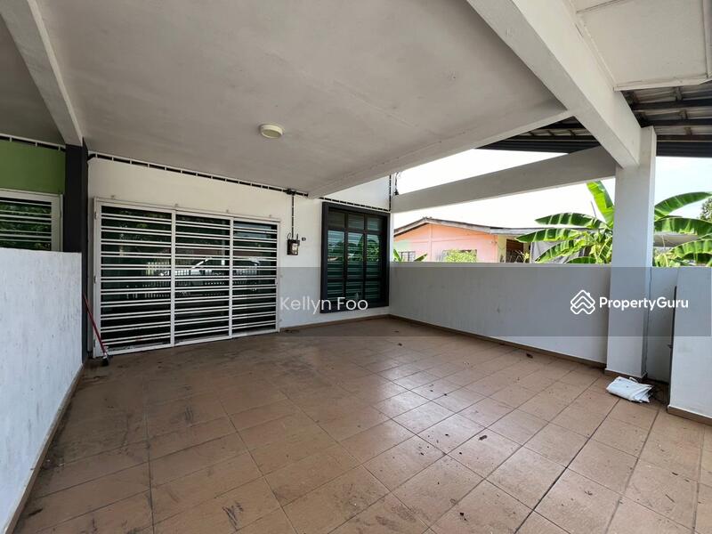 For Sale - 1 Storey Endlot with EXTRA LAND at Taman Tangga Batu Damai