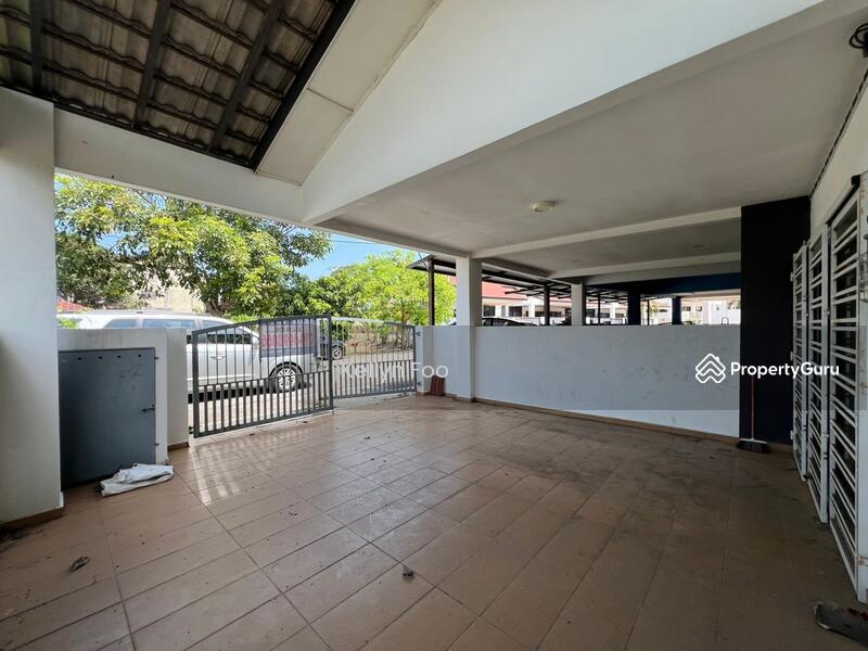 For Sale - 1 Storey Endlot with EXTRA LAND at Taman Tangga Batu Damai