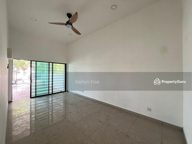 For Sale - 1 Storey Endlot with EXTRA LAND at Taman Tangga Batu Damai