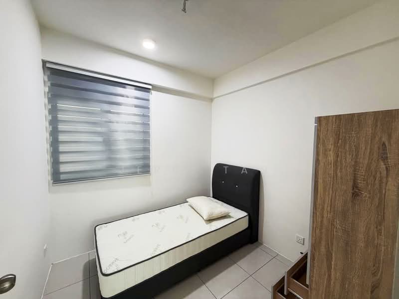 Kondominium untuk Disewa di Fairview Residence - Jerry Tan - Bedroom - PropertyGuru.com.my