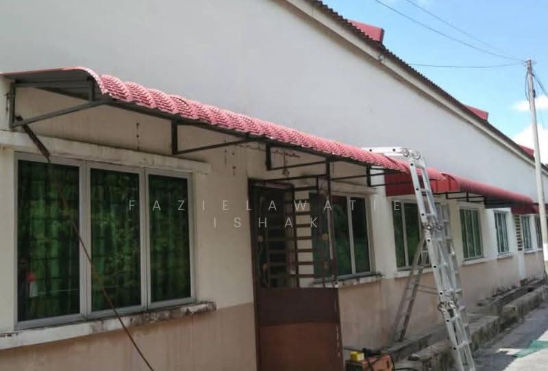 Rumah Teres 1-Tingkat untuk Dijual di Taman Ketapang Mualim (Pekan) - Fazielawatie Ishak - Exterior - PropertyGuru.com.my