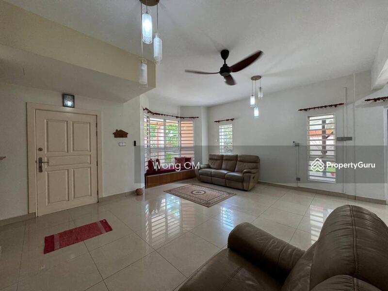 Untuk Dijual - Taman Megah 2