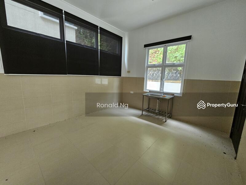 Ferringhi Heights 3 Strorey Bungalow Batu Ferringhi untuk Untuk Dijual - RM 1,900,000, Mac 2026 - PropertyGuru.com.my