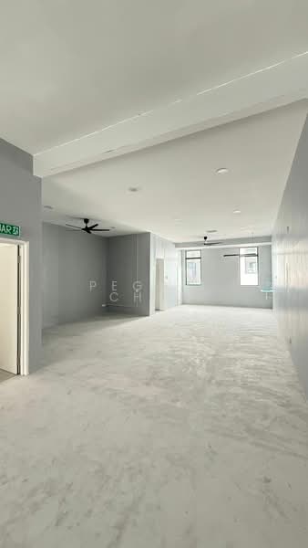 Shop for Rent in Taman Damansara Aliff (Tampoi) - Peggie Chua - Interior - PropertyGuru.com.my