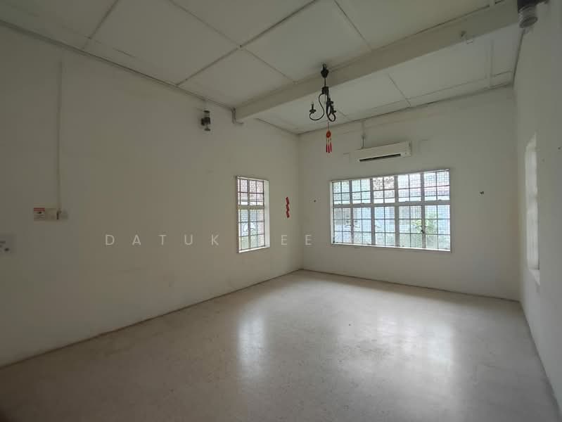 Banglo Komersial untuk Dijual di Greentown (Ipoh) - Datuk Lee Heng - Interior - PropertyGuru.com.my