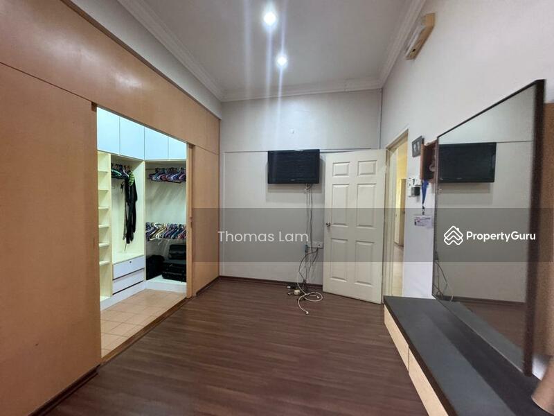 For Sale - Taman Tasik Utama