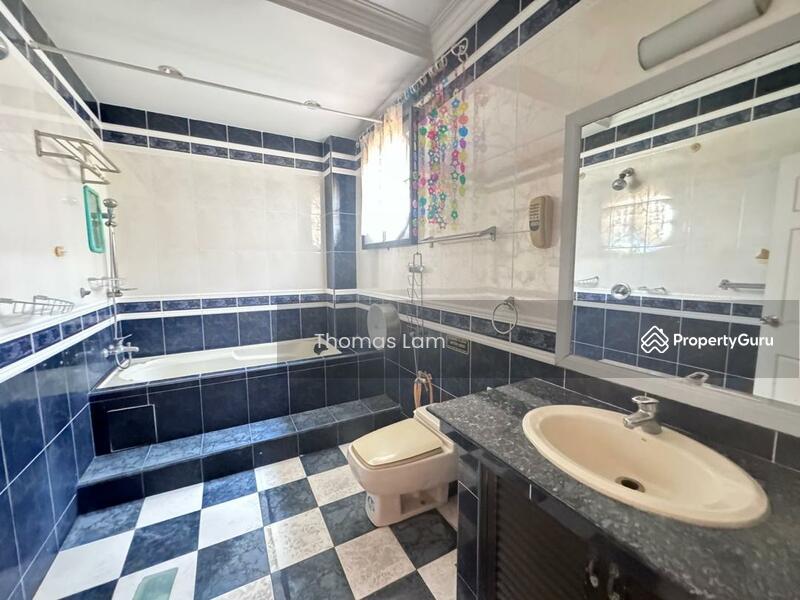 For Sale - Taman Tasik Utama