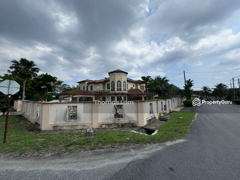 For Sale - Taman Tasik Utama