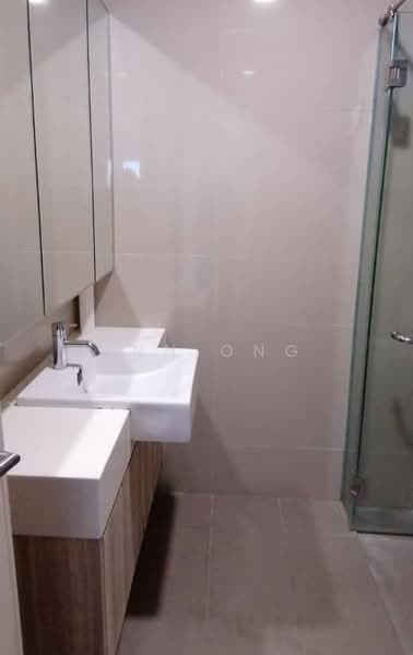 Kondominium untuk Dijual di Sixceylon - Ann Ong - Bathroom - PropertyGuru.com.my
