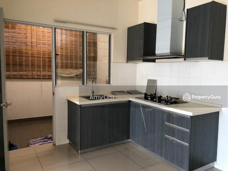 Untuk Dijual - Koi Boulevard