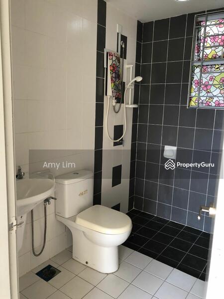 Untuk Dijual - Koi Boulevard
