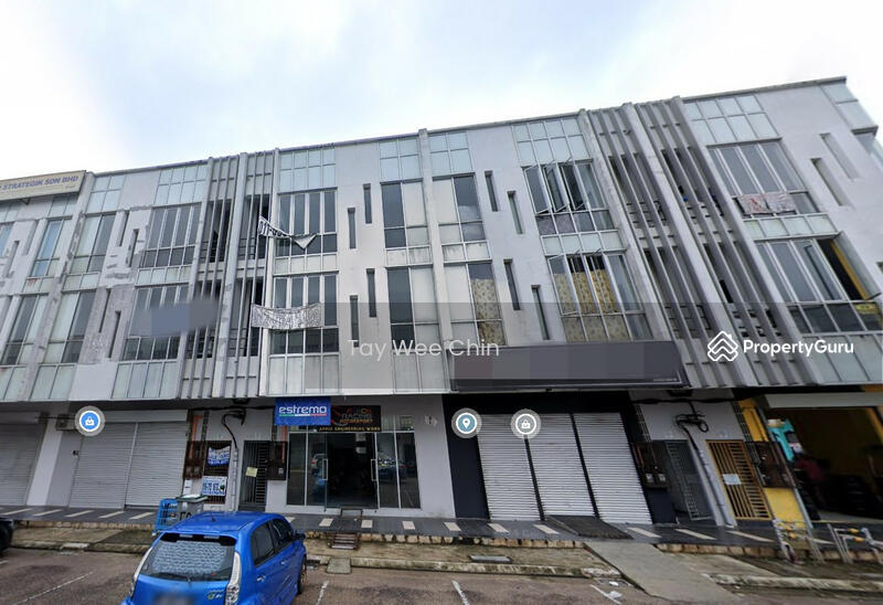 For Sale - Kota Puteri 3 Storey Oasis 2 Shop Lot