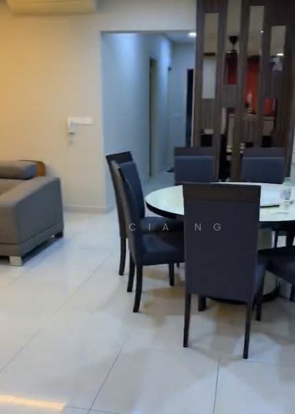 Condominium for Rent at Andana Condominium @ D'alpinia - Felicia Ng - Dining Room - PropertyGuru.com.my