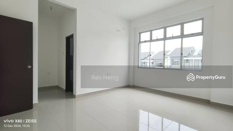 For Sale - Citrine Hills Double-Storey Terrace House @ BBKP