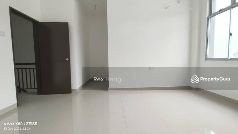 For Sale - Citrine Hills Double-Storey Terrace House @ BBKP