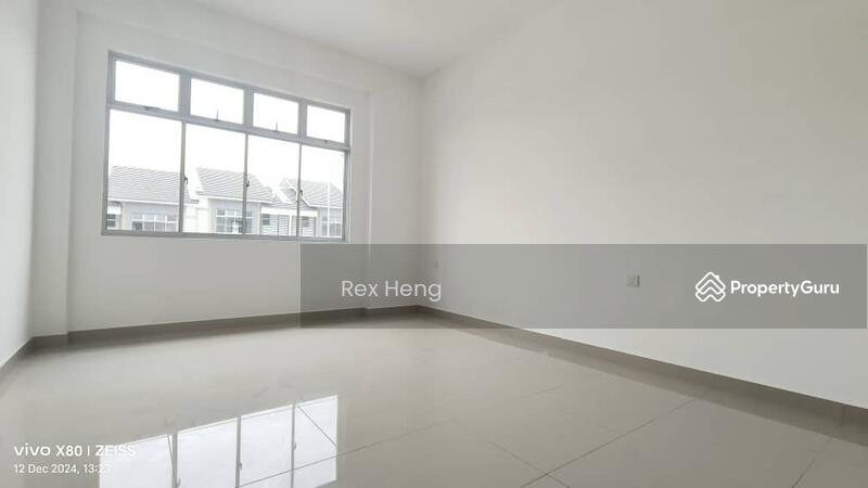 For Sale - Citrine Hills Double-Storey Terrace House @ BBKP
