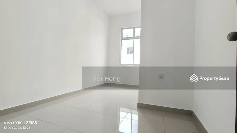 For Sale - Citrine Hills Double-Storey Terrace House @ BBKP