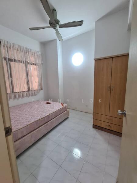 Untuk Disewa - Eden Seaview Condominium