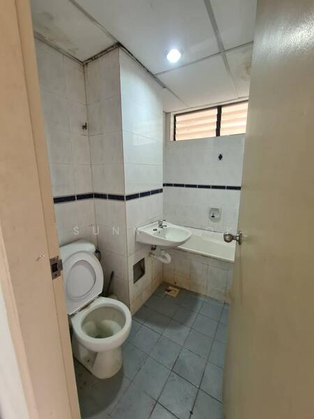 Untuk Disewa - Eden Seaview Condominium