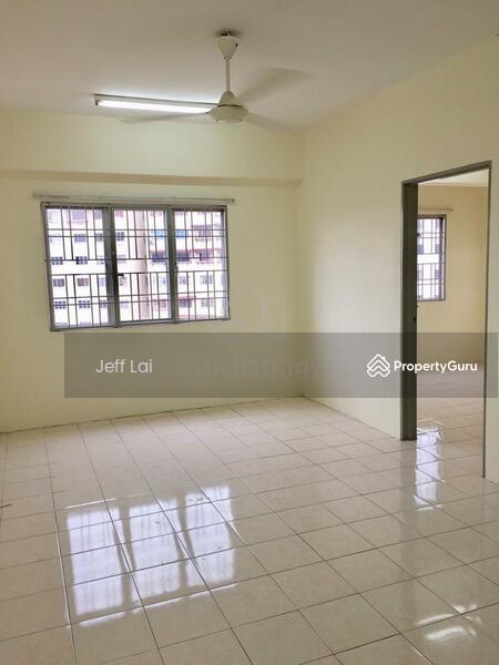 For Sale - Kantan Court
