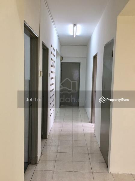 For Sale - Kantan Court