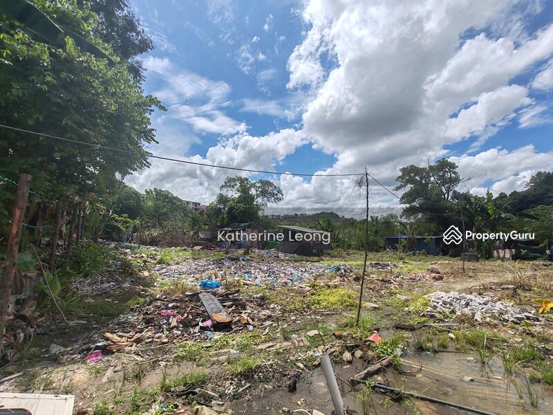 Untuk Dijual - Kampung Sungai Bakau Rawang