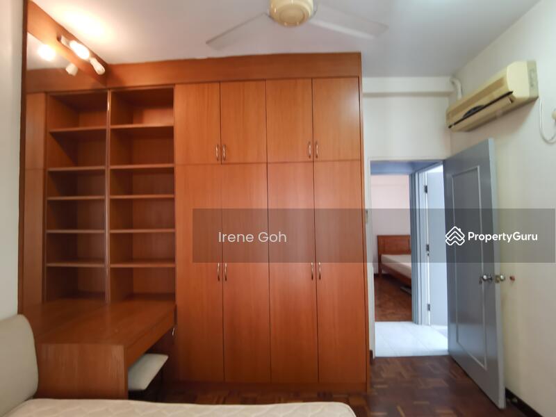 For Rent - Twin Towers