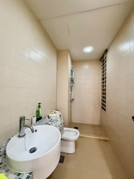 Condominium for Sale at Riana Green East - Fatin Ismail - Bathroom - PropertyGuru.com.my