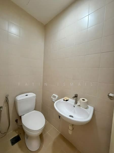Condominium for Sale at Riana Green East - Fatin Ismail - Bathroom - PropertyGuru.com.my