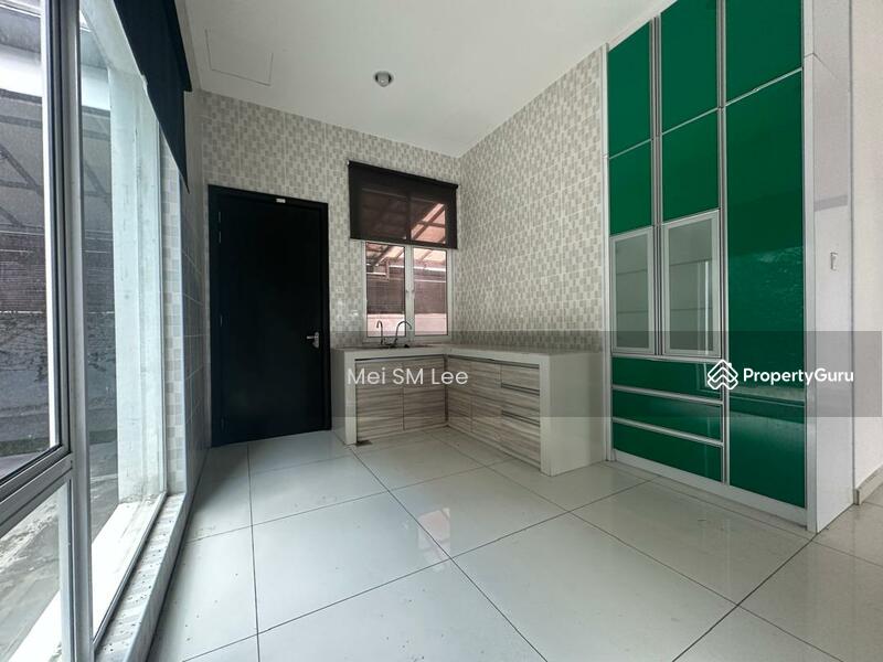 Wira Heights, Bandar Sungai Long Kitchen