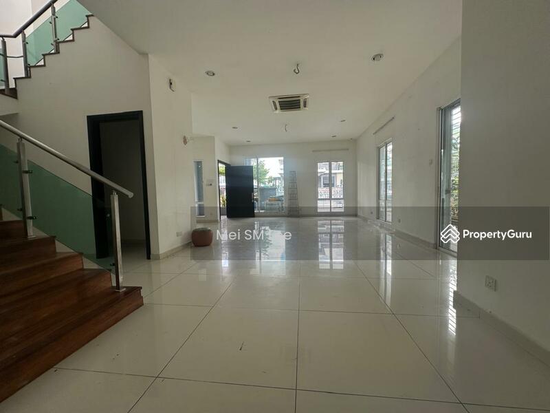Wira Heights, Bandar Sungai Long Living Room