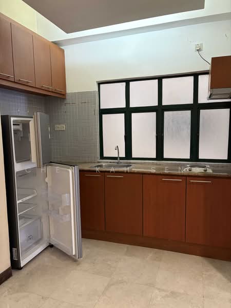 Condominium for Sale at 10 Semantan Suites - Chen Kah Seng - Kitchen - PropertyGuru.com.my