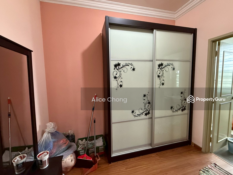 Untuk Dijual - Taman Gaya Semi Detached House