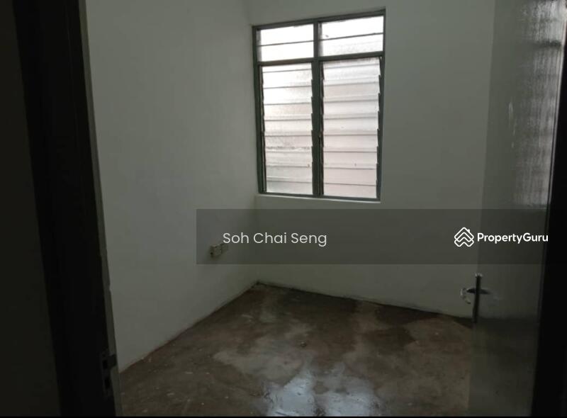 For Sale - Taman Daya Flat @ Johor Bahru