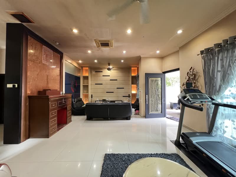 Rumah Berkembar untuk Dijual di Ampang Jaya (Ampang) - Lucas Choo - Living Room - PropertyGuru.com.my