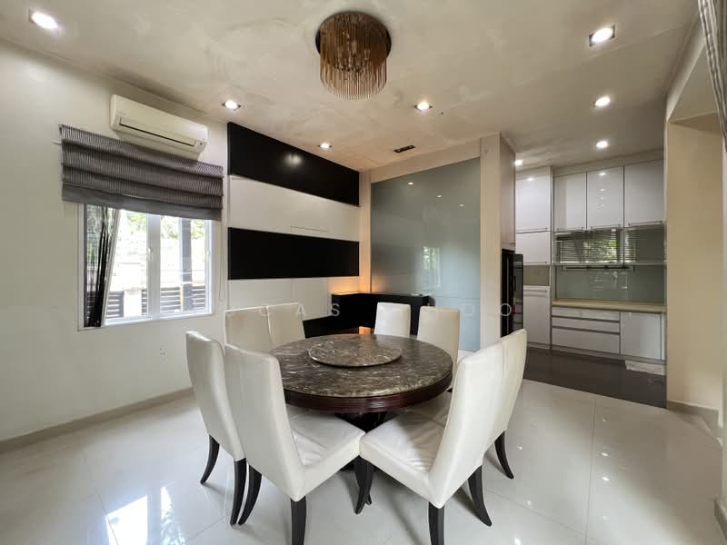 Rumah Berkembar untuk Dijual di Ampang Jaya (Ampang) - Lucas Choo - Dining Room - PropertyGuru.com.my