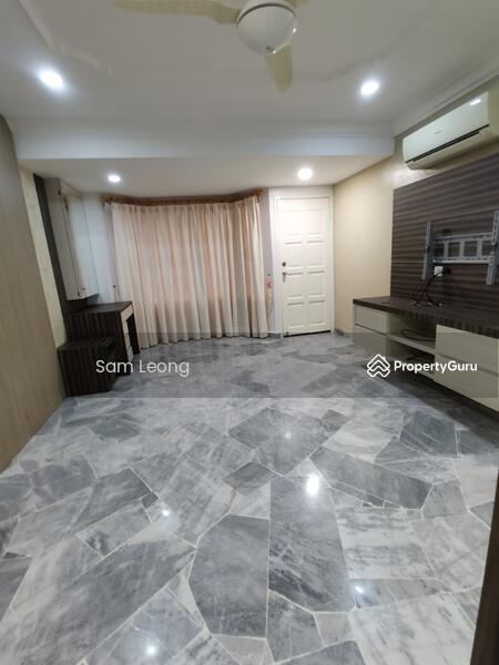 Untuk Disewa - Ampang @ Teratai 2sty Landed House for Rent