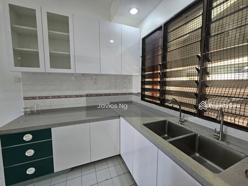 Untuk Dijual - Twin Towers