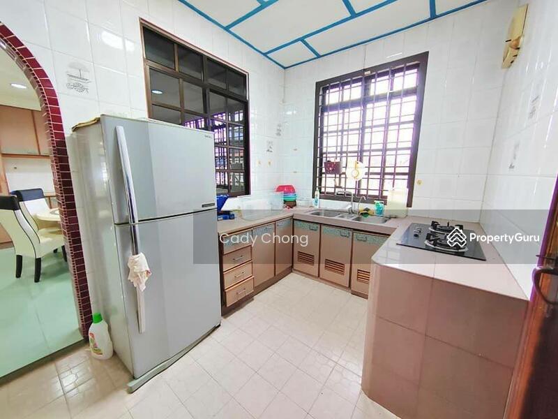 For Sale - Gelangs Patahs