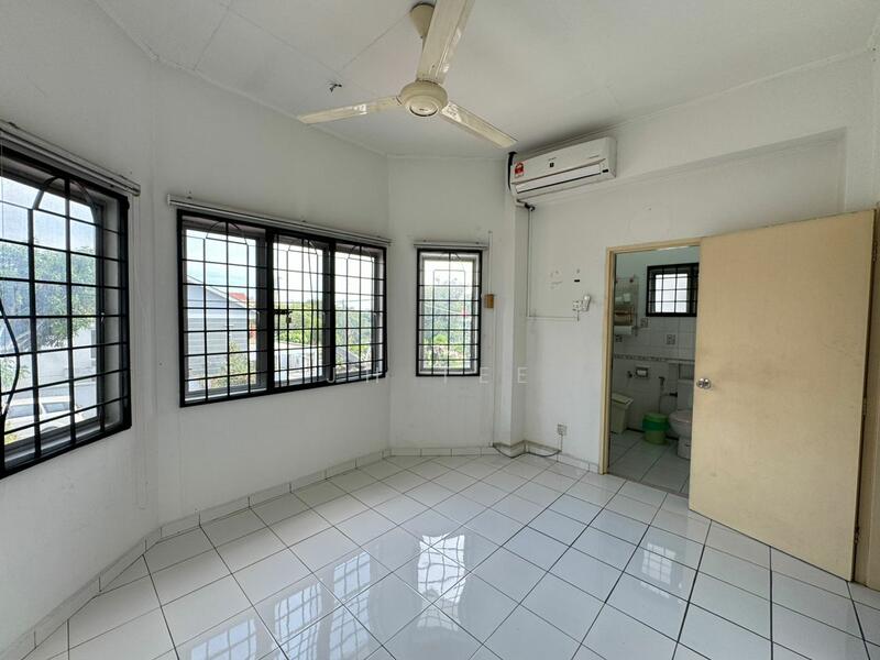 Untuk Dijual - Section 6 @ Kota Damansara