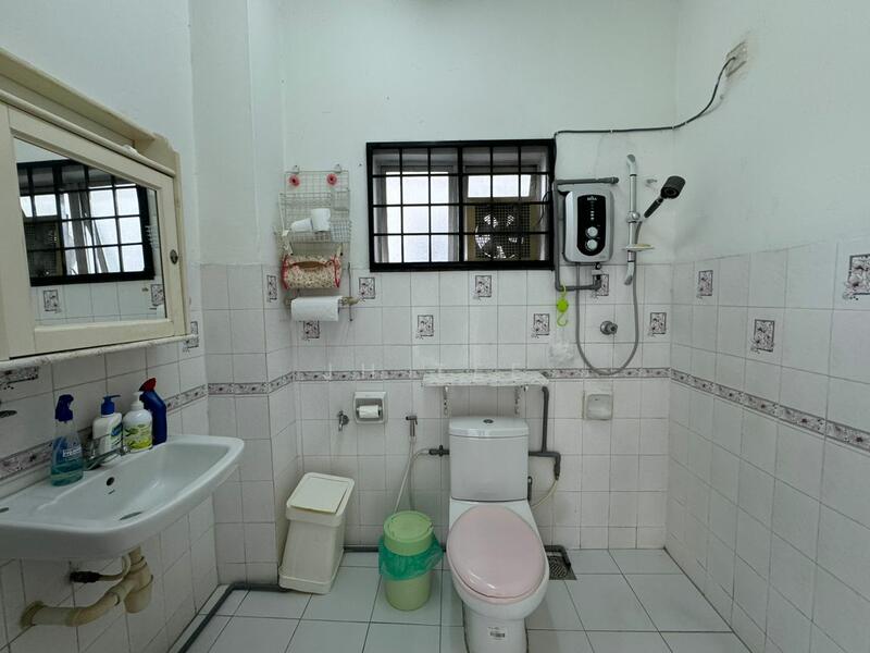 Untuk Dijual - Section 6 @ Kota Damansara