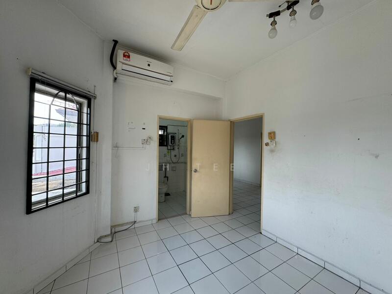 Untuk Dijual - Section 6 @ Kota Damansara