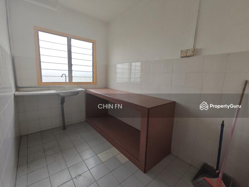 For Sale - Rumah Pangsa Kampung Padang