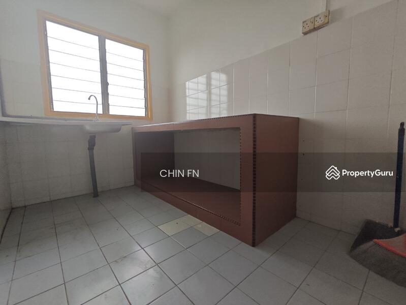 For Sale - Rumah Pangsa Kampung Padang