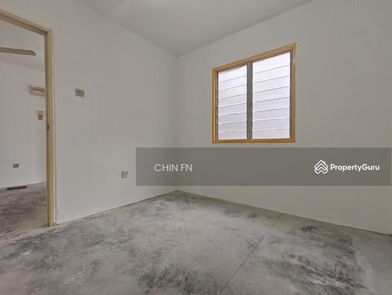 For Sale - Rumah Pangsa Kampung Padang